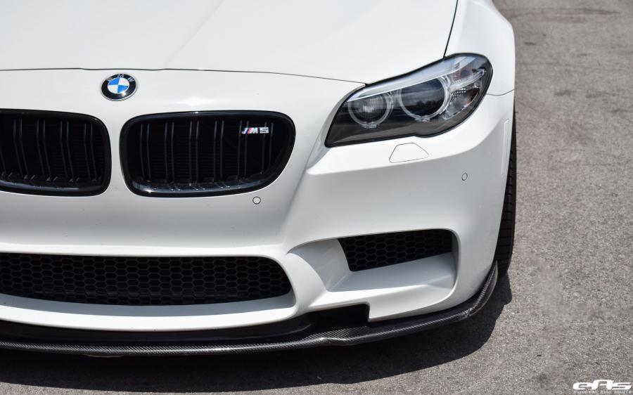Детали экстерьера BMW M5 Alpine White by H&R and EAS 2017 года  (фото 6 из 20)